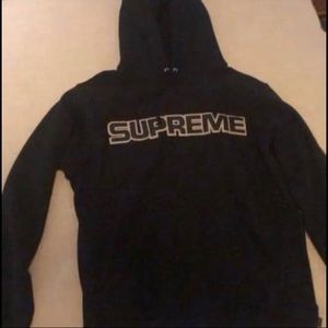 Supreme hoodie